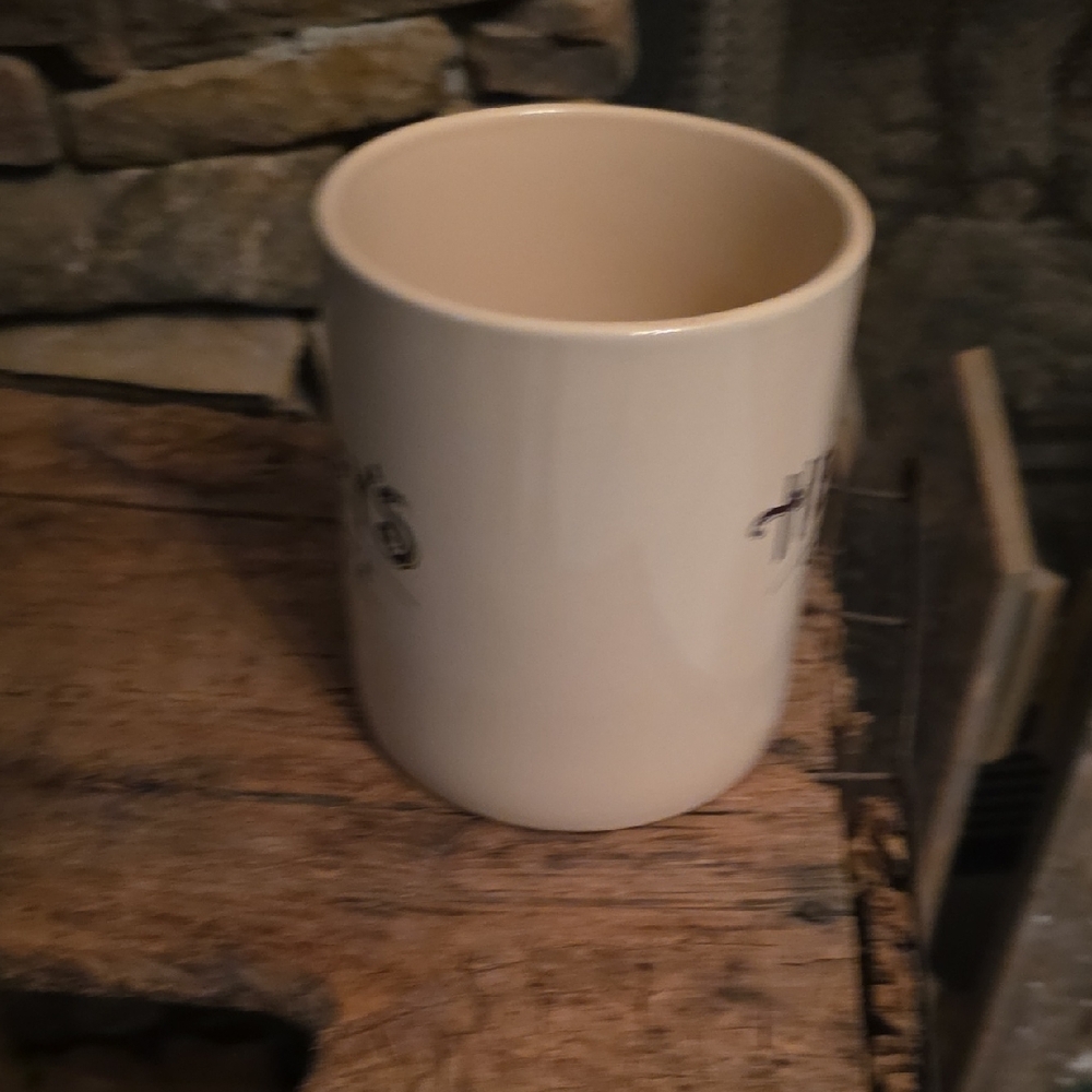 Cream Mug - Picture 4 of 4